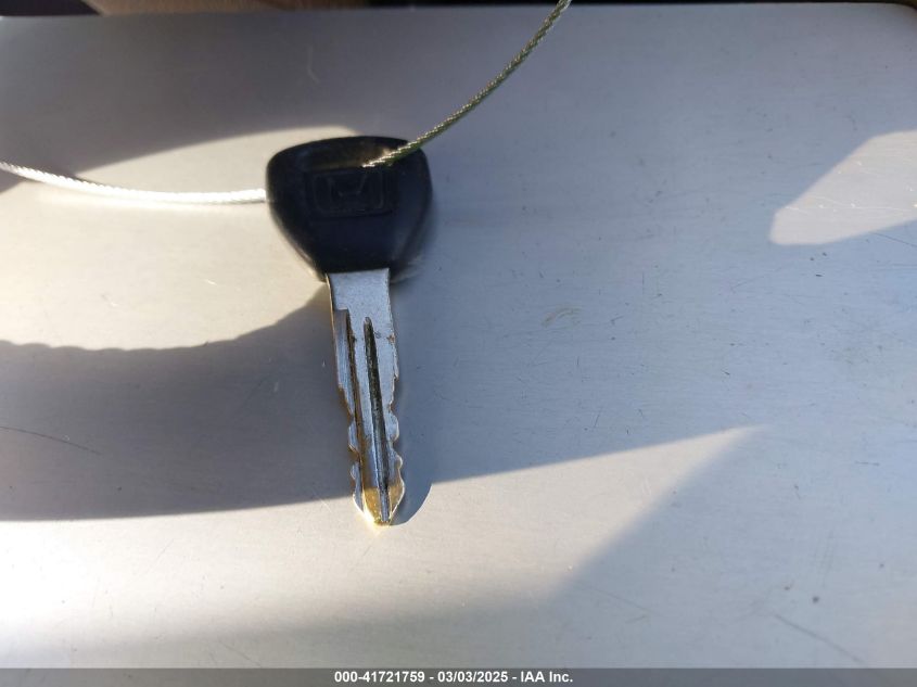 2001 Honda Accord 3.0 Ex VIN: 1HGCG165X1A016334 Lot: 41721759