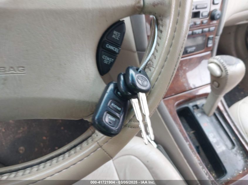 2001 Toyota Avalon VIN: 4T1BF28891U173868 Lot: 41721904