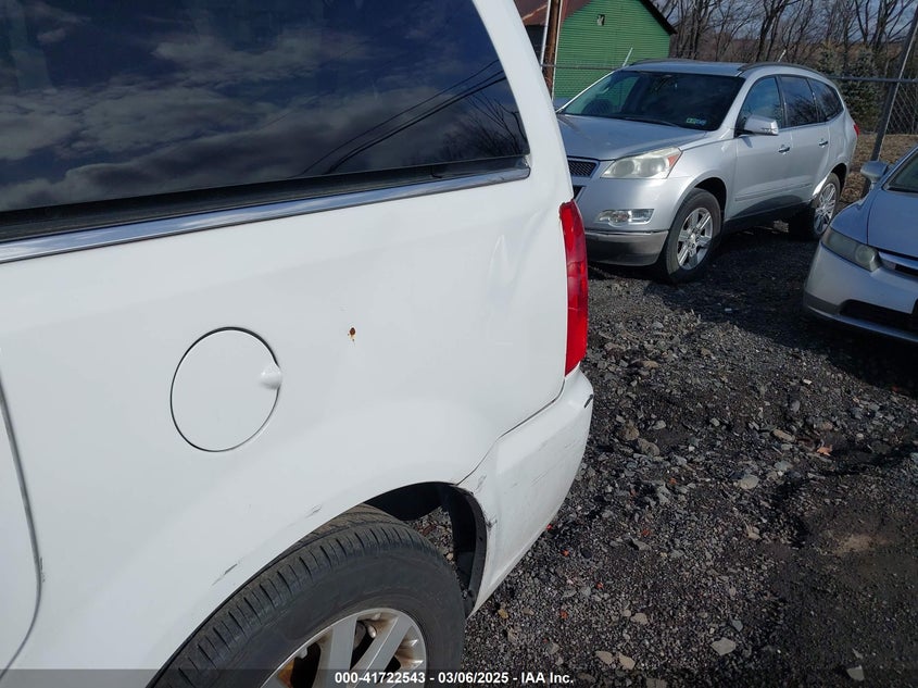 2014 CHRYSLER TOWN & COUNTRY VIN: 2C4RC1BG4ER396039