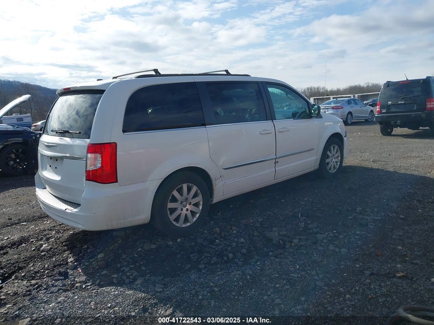 2014 CHRYSLER TOWN & COUNTRY VIN: 2C4RC1BG4ER396039