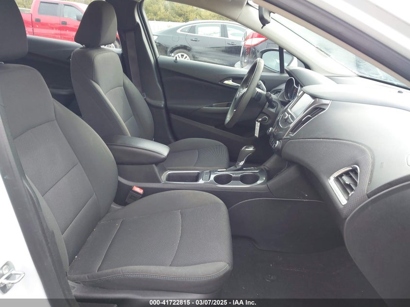 2017 CHEVROLET CRUZE LT AUTO - 1G1BE5SM5H7106284