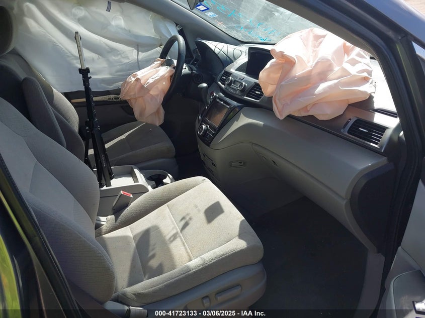 2016 HONDA ODYSSEY VIN: 5FNRL5H35GB066596