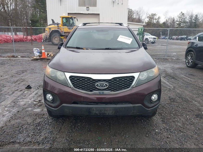 2011 Kia Sorento Lx VIN: 5XYKT4A14BG177324 Lot: 41723250