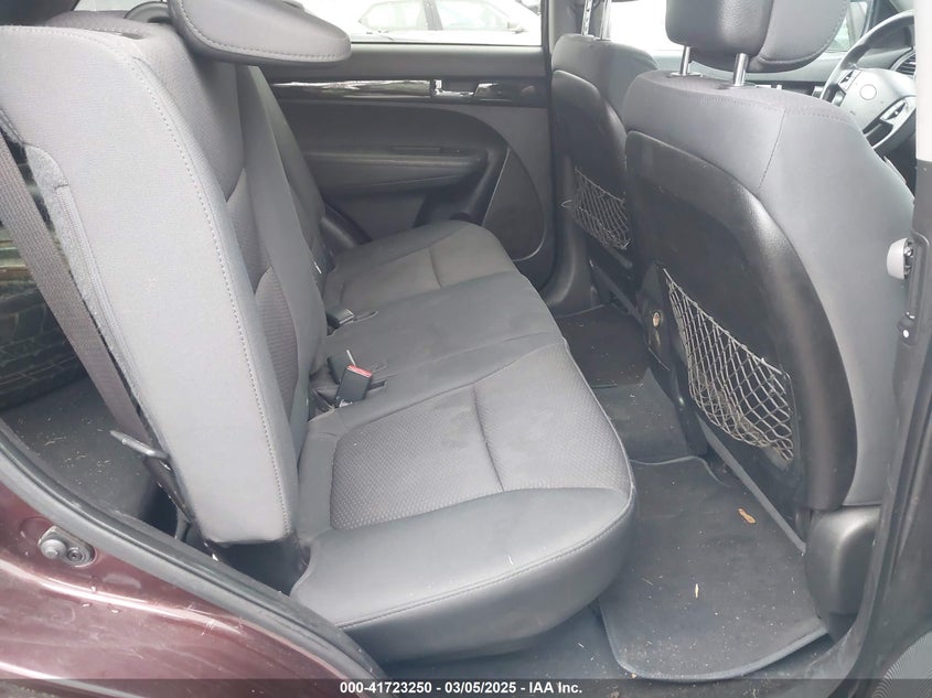 2011 Kia Sorento Lx VIN: 5XYKT4A14BG177324 Lot: 41723250