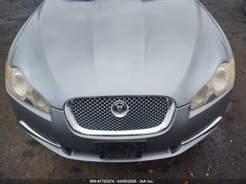 2010 JAGUAR XF VIN: SAJWA0HE2AMR63968