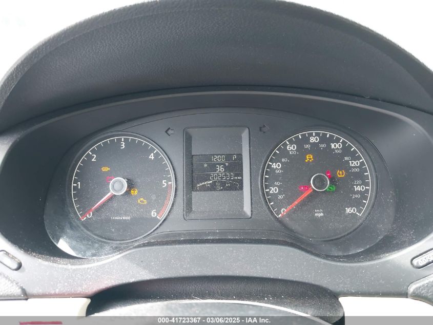 2011 Volkswagen Jetta 2.0L Tdi VIN: 3VWLL7AJ8BM109971 Lot: 41723367