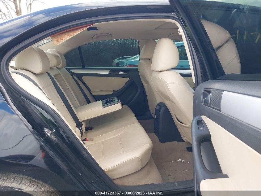 2011 Volkswagen Jetta 2.0L Tdi VIN: 3VWLL7AJ8BM109971 Lot: 41723367