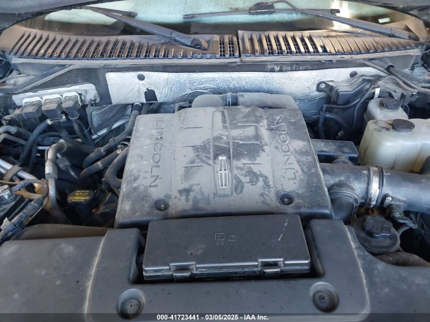 2011 Lincoln Navigator VIN: 5LMJJ2J54BEJ01600 Lot: 41723441