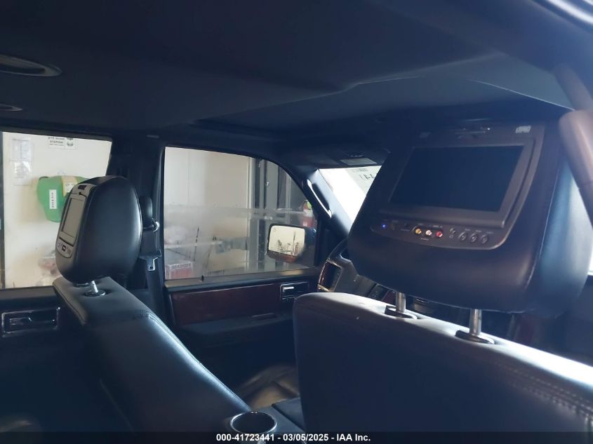 2011 Lincoln Navigator VIN: 5LMJJ2J54BEJ01600 Lot: 41723441