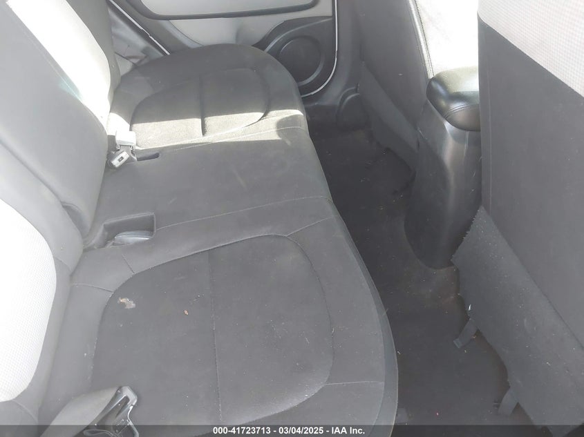 2017 KIA SOUL VIN: KNDJN2A25H7485806