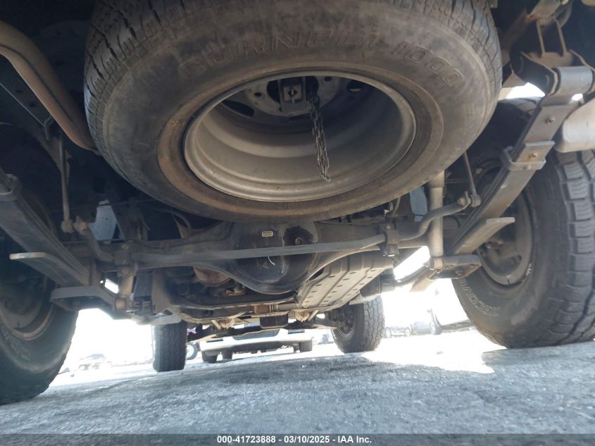 2000 Nissan Xterra Se/Xe VIN: 5N1ED28T5YC585395 Lot: 41723888