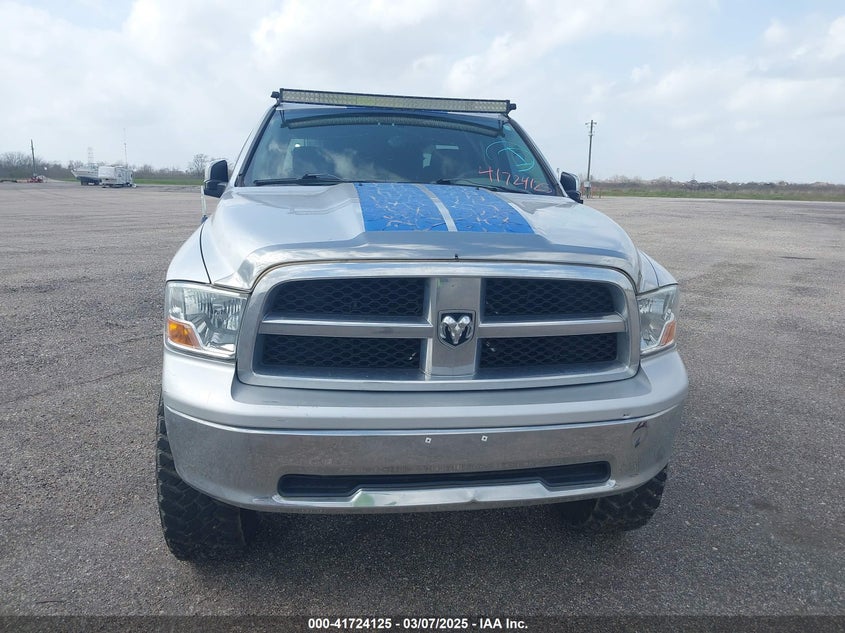 2009 Dodge Ram 1500 Slt/Sport/Trx VIN: 1D3HV18P39S802692 Lot: 41724125