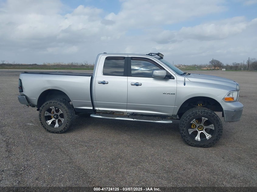 2009 Dodge Ram 1500 Slt/Sport/Trx VIN: 1D3HV18P39S802692 Lot: 41724125