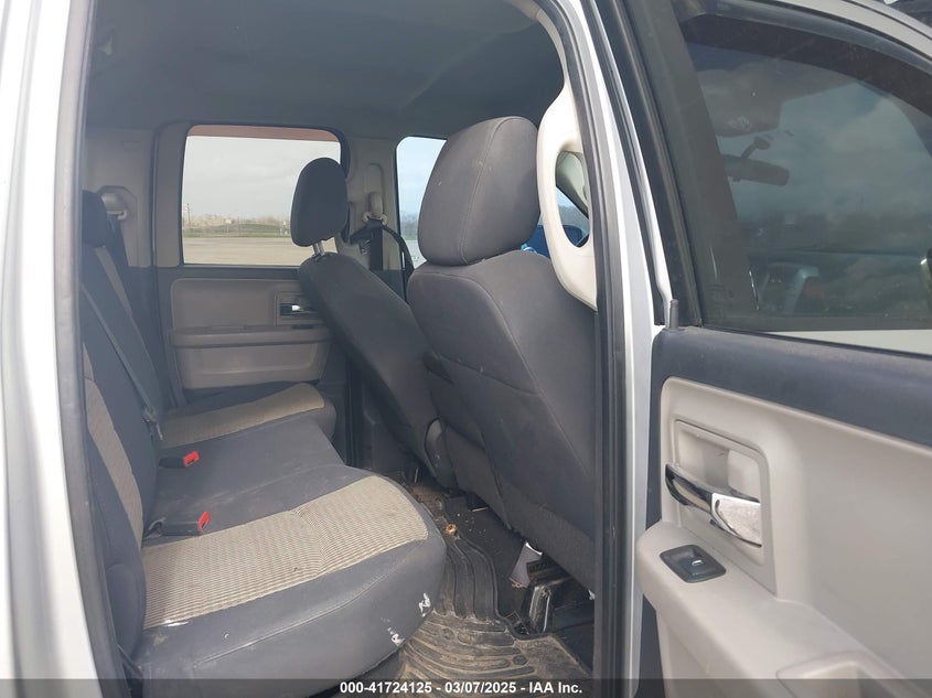 2009 Dodge Ram 1500 Slt/Sport/Trx VIN: 1D3HV18P39S802692 Lot: 41724125