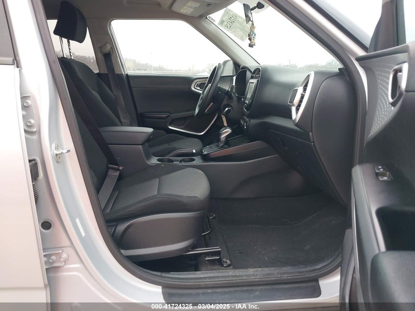 2020 KIA SOUL VIN: KNDJ23AU2L7723121