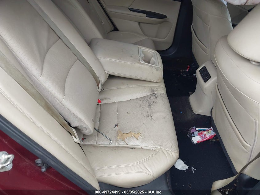 2015 HONDA ACCORD SEDAN VIN: 1HGCR2F86FA009138