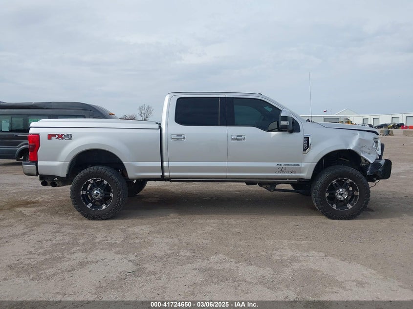 2017 FORD F-250 LARIAT - 1FT7W2BTXHED57250
