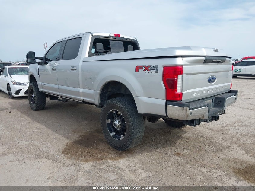 2017 FORD F-250 LARIAT - 1FT7W2BTXHED57250