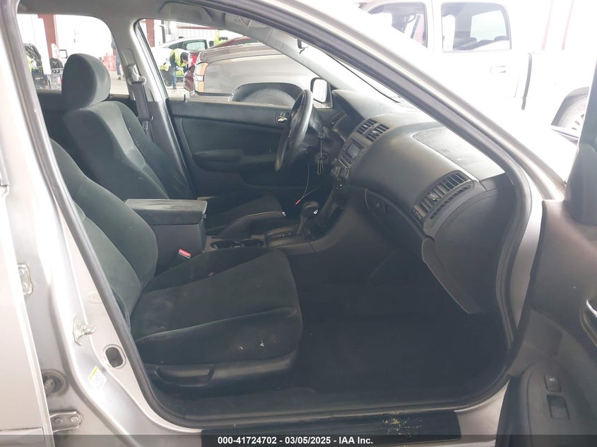 2007 HONDA ACCORD VIN: 1HGCM664X7A096806