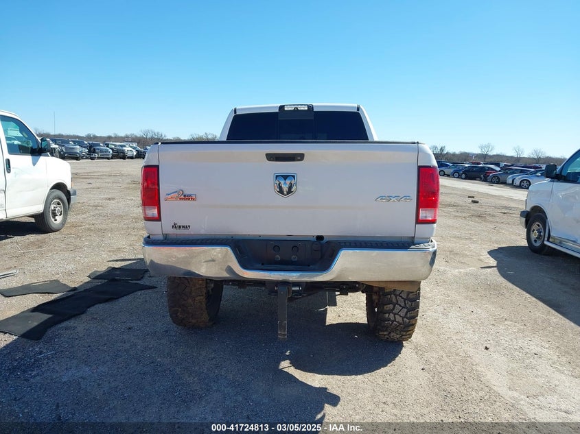 2018 RAM 2500 BIG HORN  4X4 6'4 BOX - 3C6UR5DLXJG316034