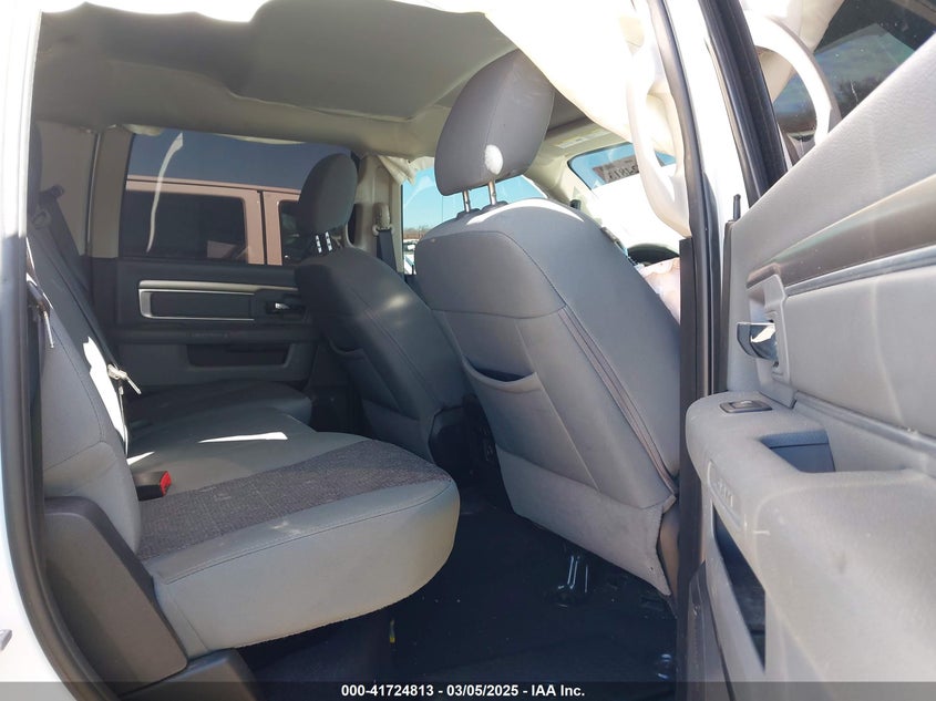 2018 RAM 2500 BIG HORN  4X4 6'4 BOX - 3C6UR5DLXJG316034