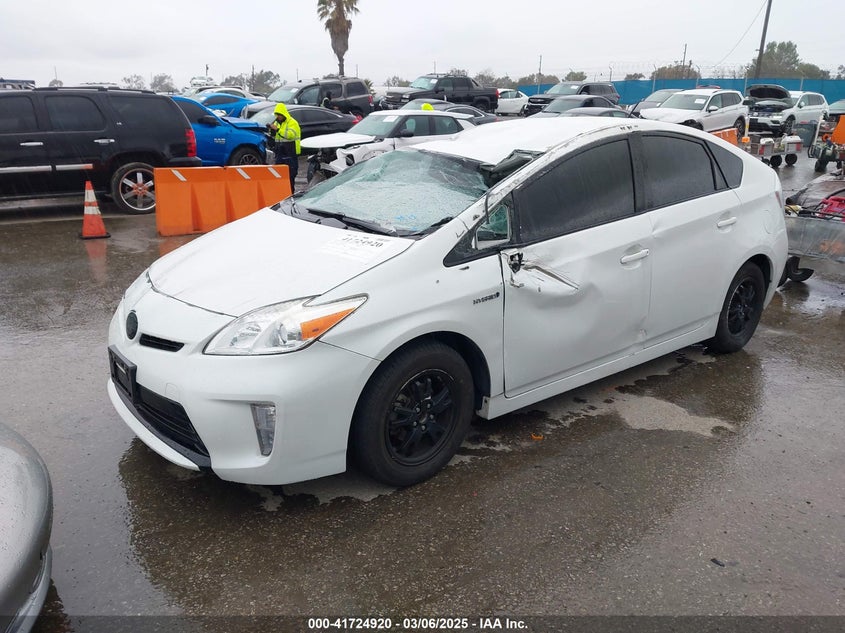 2015 TOYOTA PRIUS VIN: JTDKN3DU4F1909032