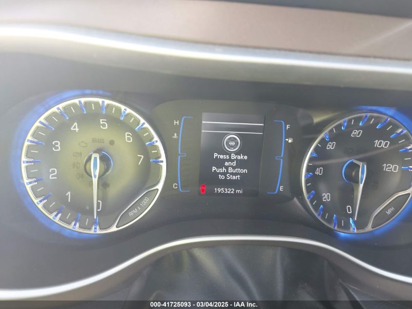 2018 Chrysler Pacifica Lx VIN: 2C4RC1CG5JR272595 Lot: 41725093