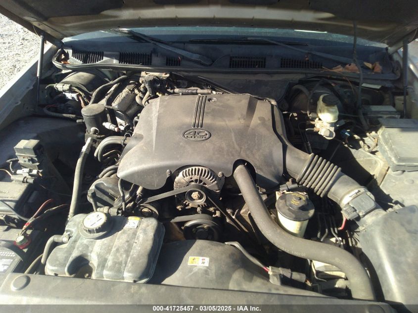 2002 Mercury Grand Marquis Ls VIN: 2MEFM75W72X623901 Lot: 41725457