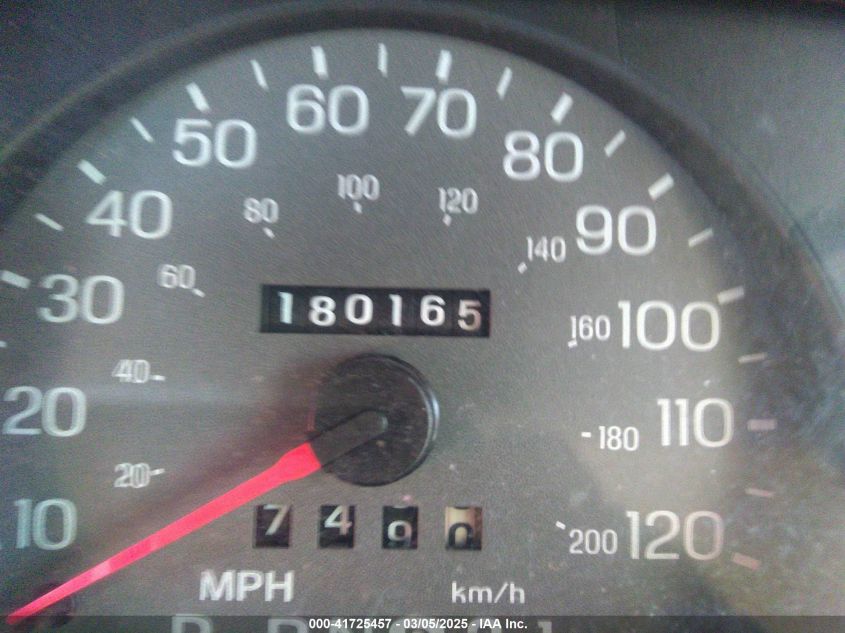 2002 Mercury Grand Marquis Ls VIN: 2MEFM75W72X623901 Lot: 41725457