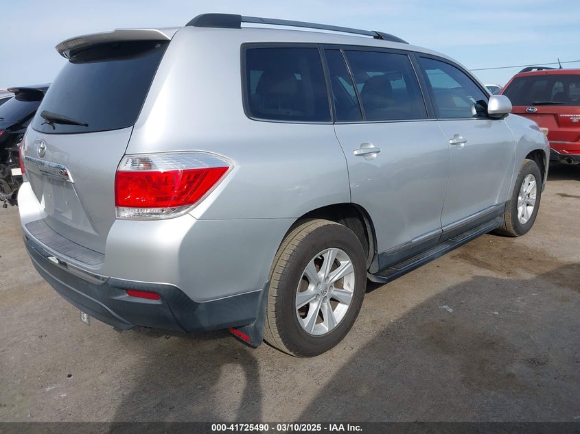 2013 TOYOTA HIGHLANDER VIN: 5TDZA3EH5DS037472