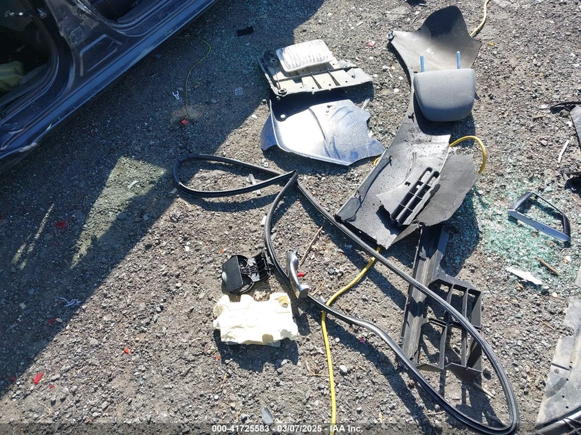 2014 TOYOTA COROLLA L - 5YFBURHE4EP120852