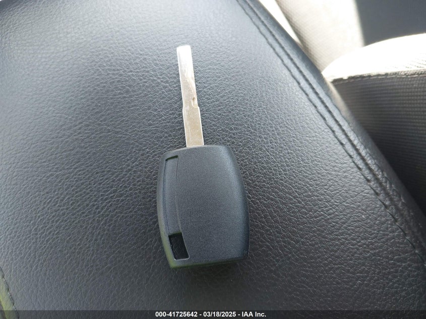 2014 Ford Focus Se VIN: 1FADP3F25EL435485 Lot: 41725642