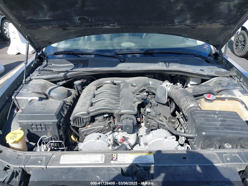 2010 Chrysler 300 Touring/Signature Series/Executive Series VIN: 2C3CA5CV0AH155213 Lot: 41726408