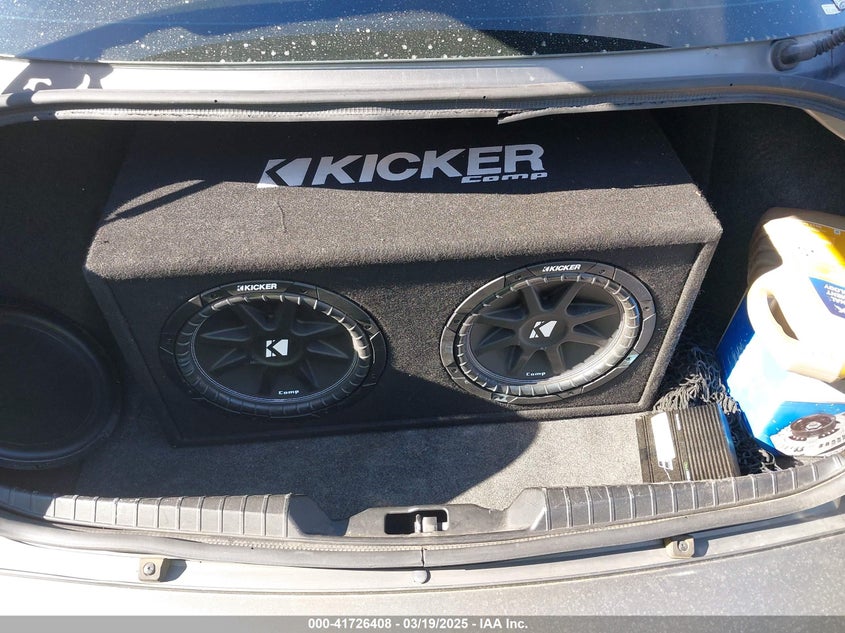 2010 Chrysler 300 Touring/Signature Series/Executive Series VIN: 2C3CA5CV0AH155213 Lot: 41726408