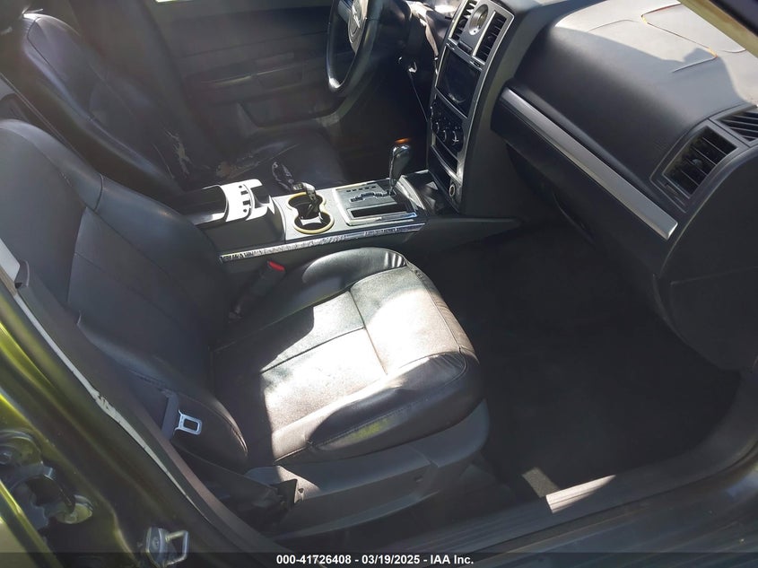 2C3CA5CV0AH155213 2010 CHRYSLER 300 photo no. 5