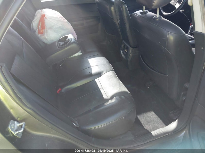 2010 Chrysler 300 Touring/Signature Series/Executive Series VIN: 2C3CA5CV0AH155213 Lot: 41726408