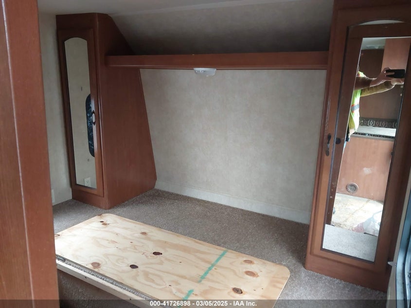2012 SALEM FORRES VIN: 4X4TSMC26CR400828