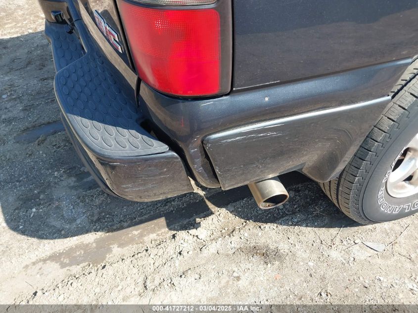 2004 GMC Yukon Denali VIN: 1GKEK63U94J252870 Lot: 41727212