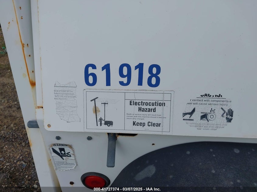 2006 EQUIPMENT GENIE LIFT TML4000N VIN: 00000000000061918