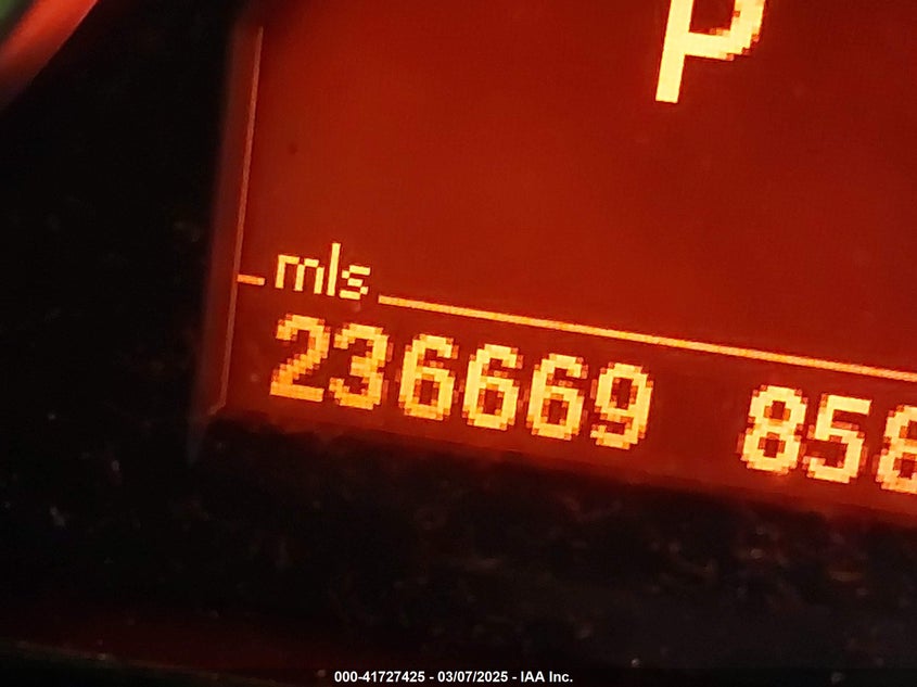 2007 BMW 328I VIN: WBAVA37597NL11104 Lot: 41727425