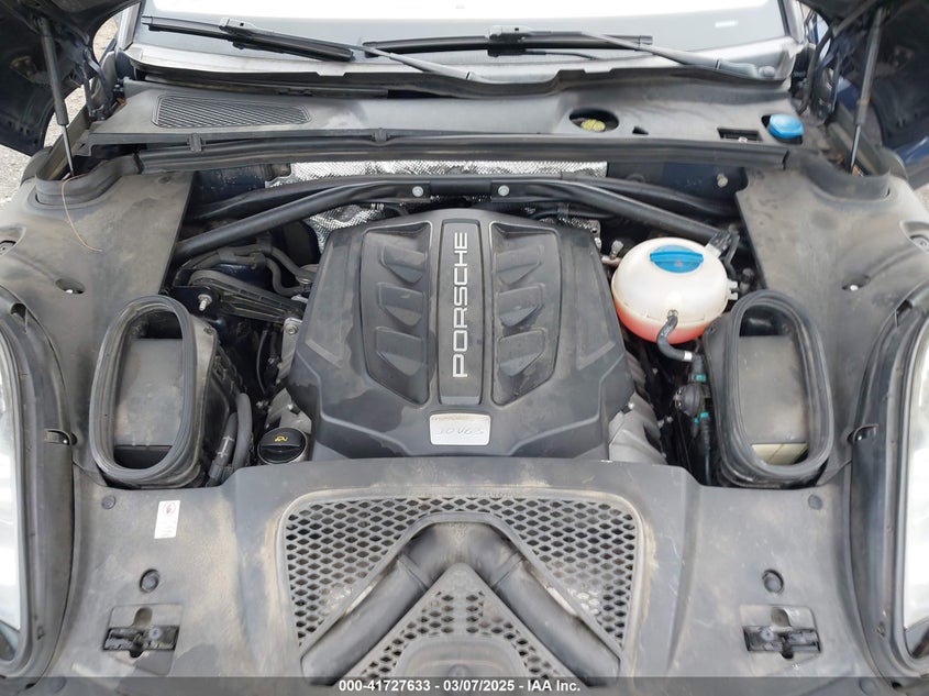 2015 PORSCHE MACAN VIN: WP1AB2A51FLB69020