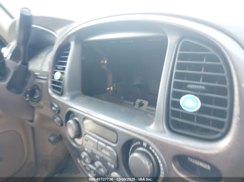 2003 Toyota Sequoia Limited V8 VIN: 5TDZT38A33S147766 Lot: 41727730