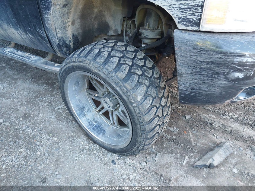 2010 CHEVROLET SILVERADO 1500 VIN: 3GCRKSE33AG223727