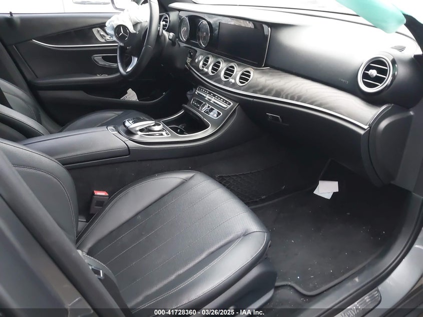 2018 MERCEDES-BENZ E 300 - WDDZF4JB0JA433719
