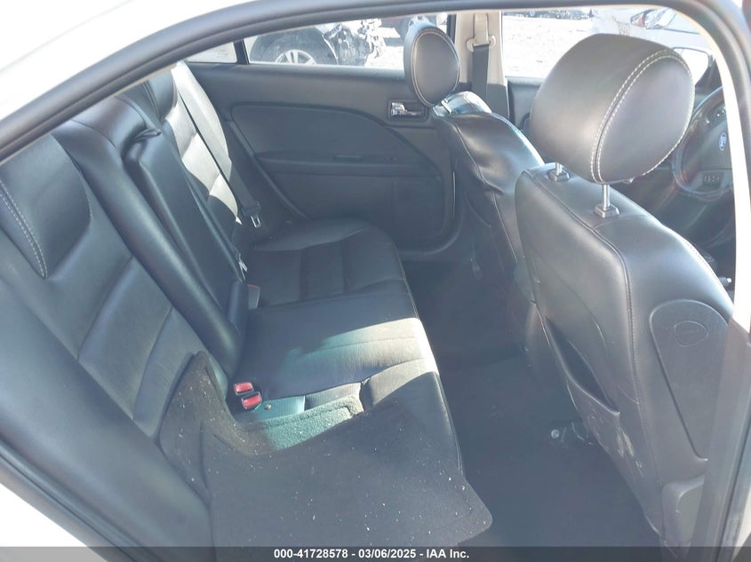 2008 FORD FUSION VIN: 3FAHP08108R157539