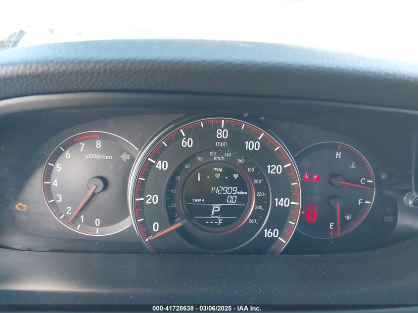 2016 HONDA ACCORD VIN: 1HGCR2F55GA164724