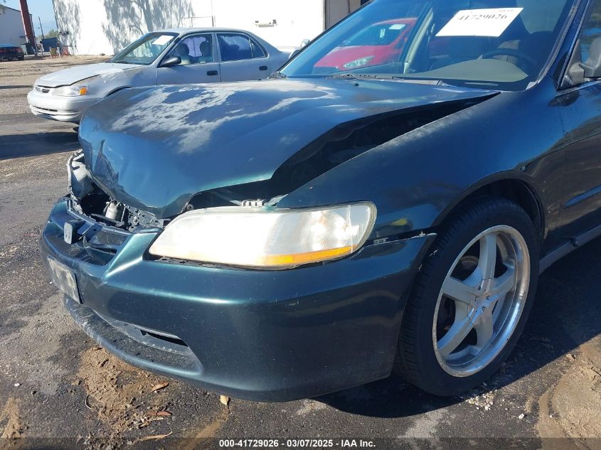 2000 Honda Accord 2.3 Lx VIN: 1HGCG6656YA145940 Lot: 41729026