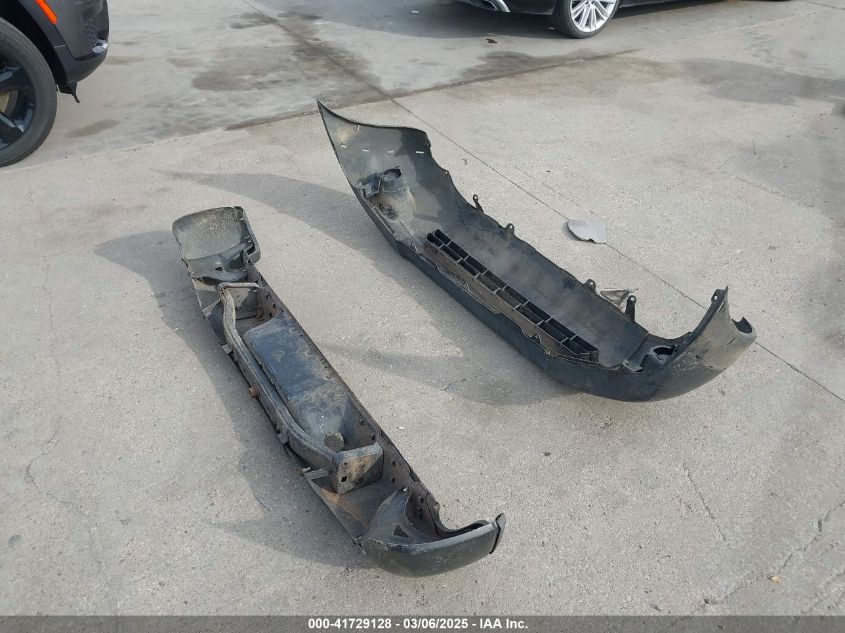 2008 Toyota Tacoma Prerunner V6 VIN: 3TMKU72N98M015586 Lot: 41729128