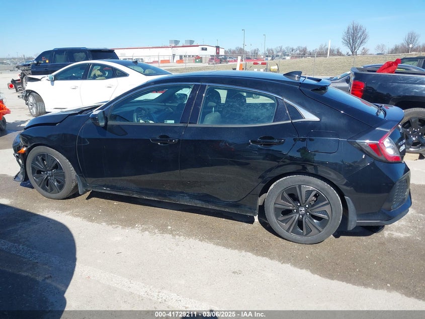2018 HONDA CIVIC VIN: SHHFK7H53JU231425
