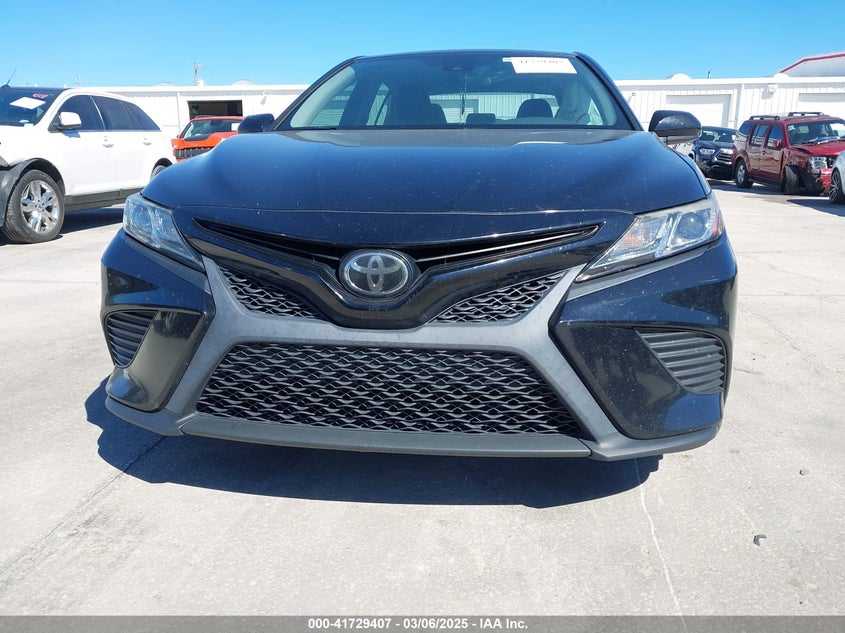 2019 TOYOTA CAMRY SE - 4T1B11HK1KU808348